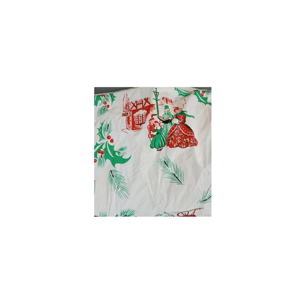 Vintage rare Christmas vinyl plastic AOP Tablecloth EUC‎